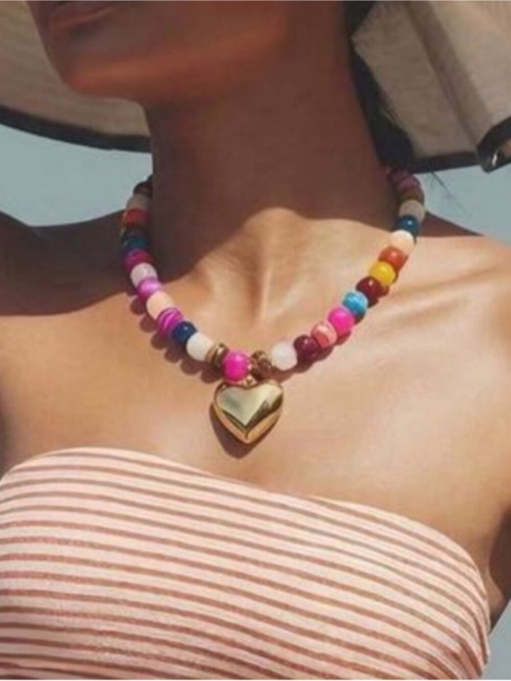 New! Colorful Bead Gold Heart Pendant Dopamine Necklace (1039)